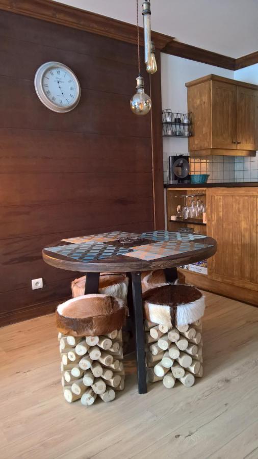 Appartement De Standing Arc 1950 부르생모리스 외부 사진